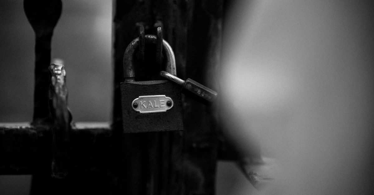 front door lock key — Quantum Guard Mississauga Security