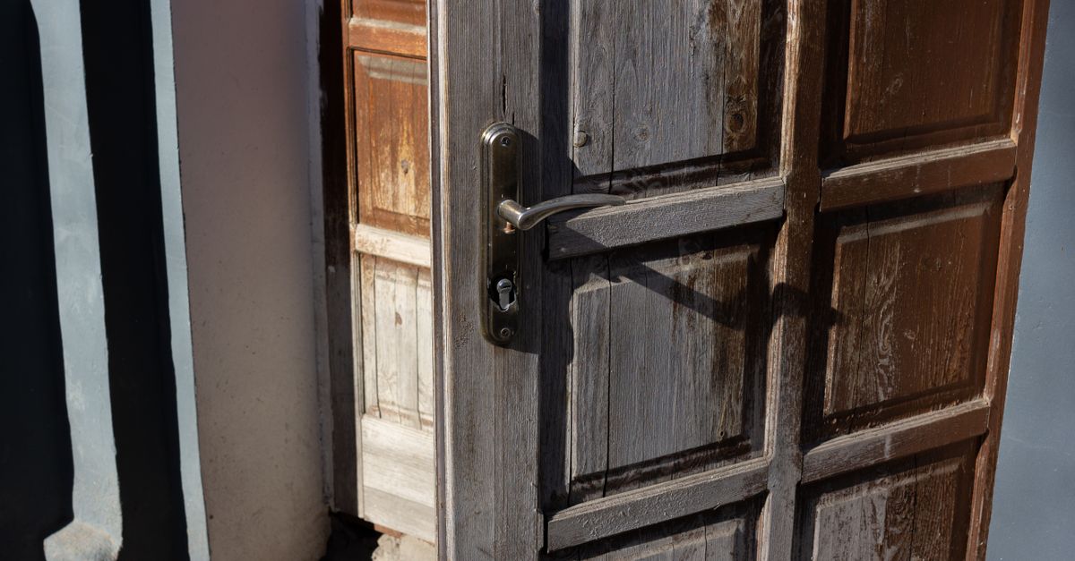 home security lock door — Quantum Guard Mississauga Security