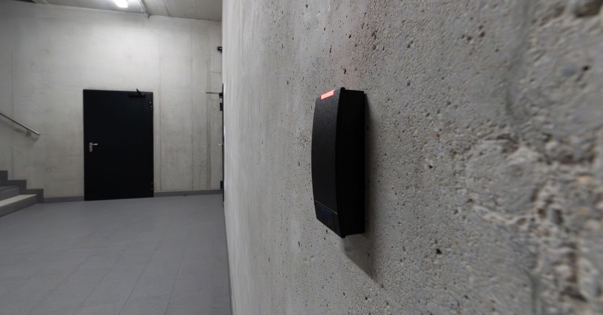 Smart Door Knob Locks, Deadbolts, and Commercial Lock Installation Services — Quantum Guard Mississauga Security